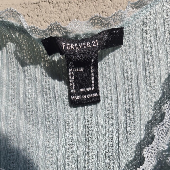 Light Blue Ribbed Tank Top - Picture 2 of 2